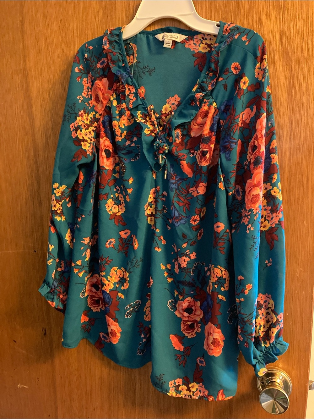 The Pioneer Woman Teal Floral Tie-Front Blouse